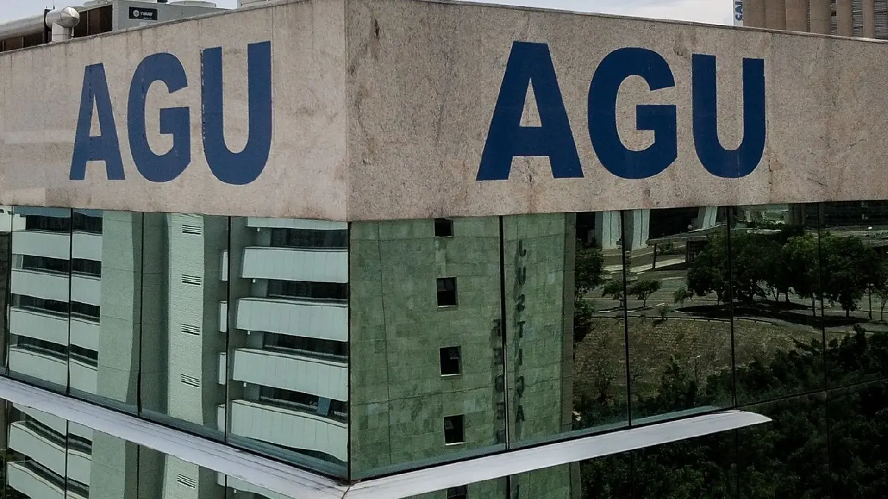 AGU diz ao STF que Lei da Dosimetria é inconstitucional