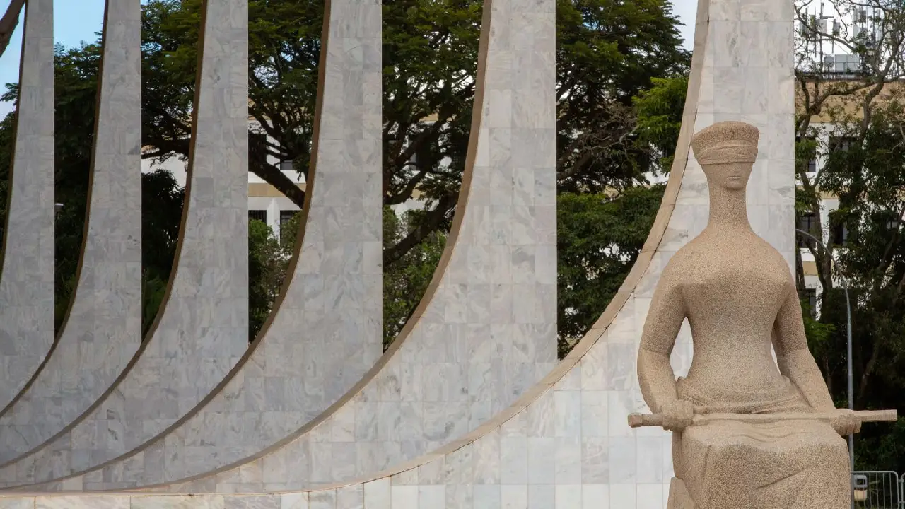 CNJ adia para agosto análise de regras sobre aposentadoria compulsória