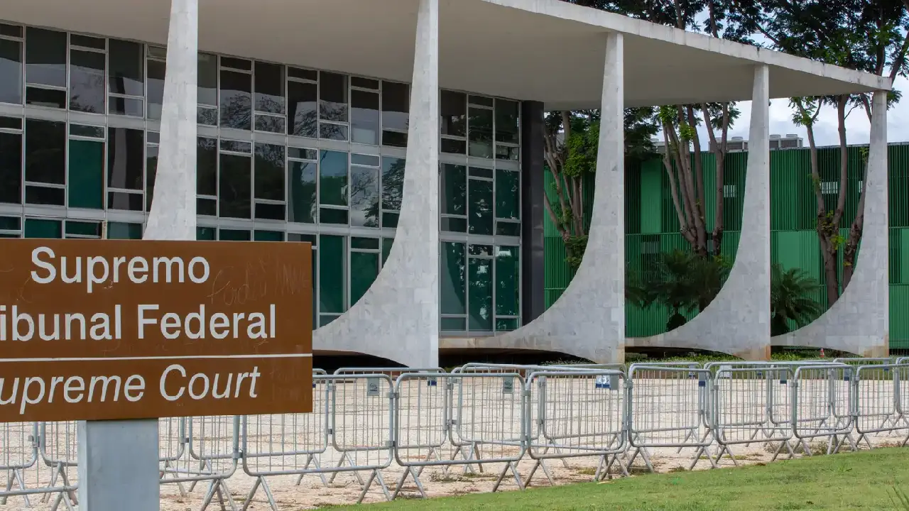 Defesa diz que Bolsonaro não autorizou uso de vídeo de IA em convenção