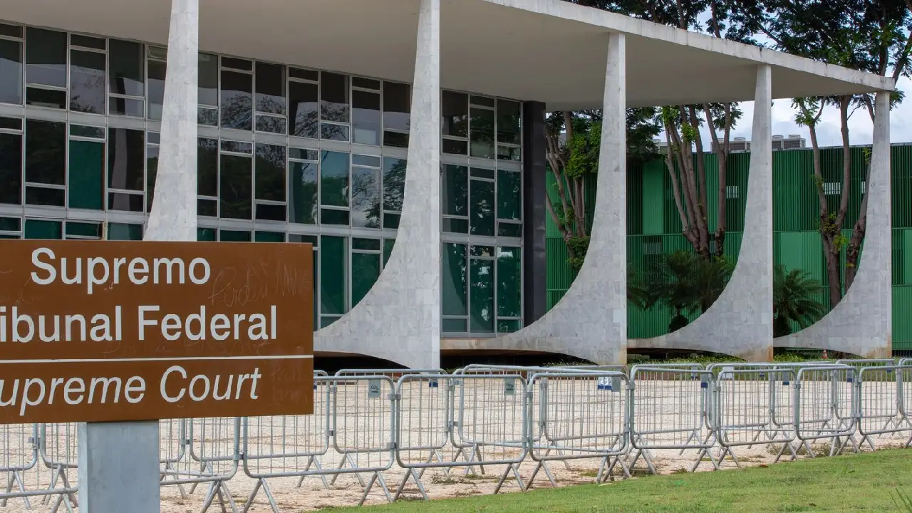 Dino cita existência de “atacadistas de emendas” ao condenar deputados