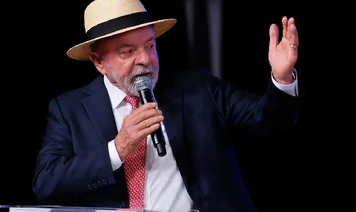 Lula parabeniza Colômbia após eleição com vitória da direita