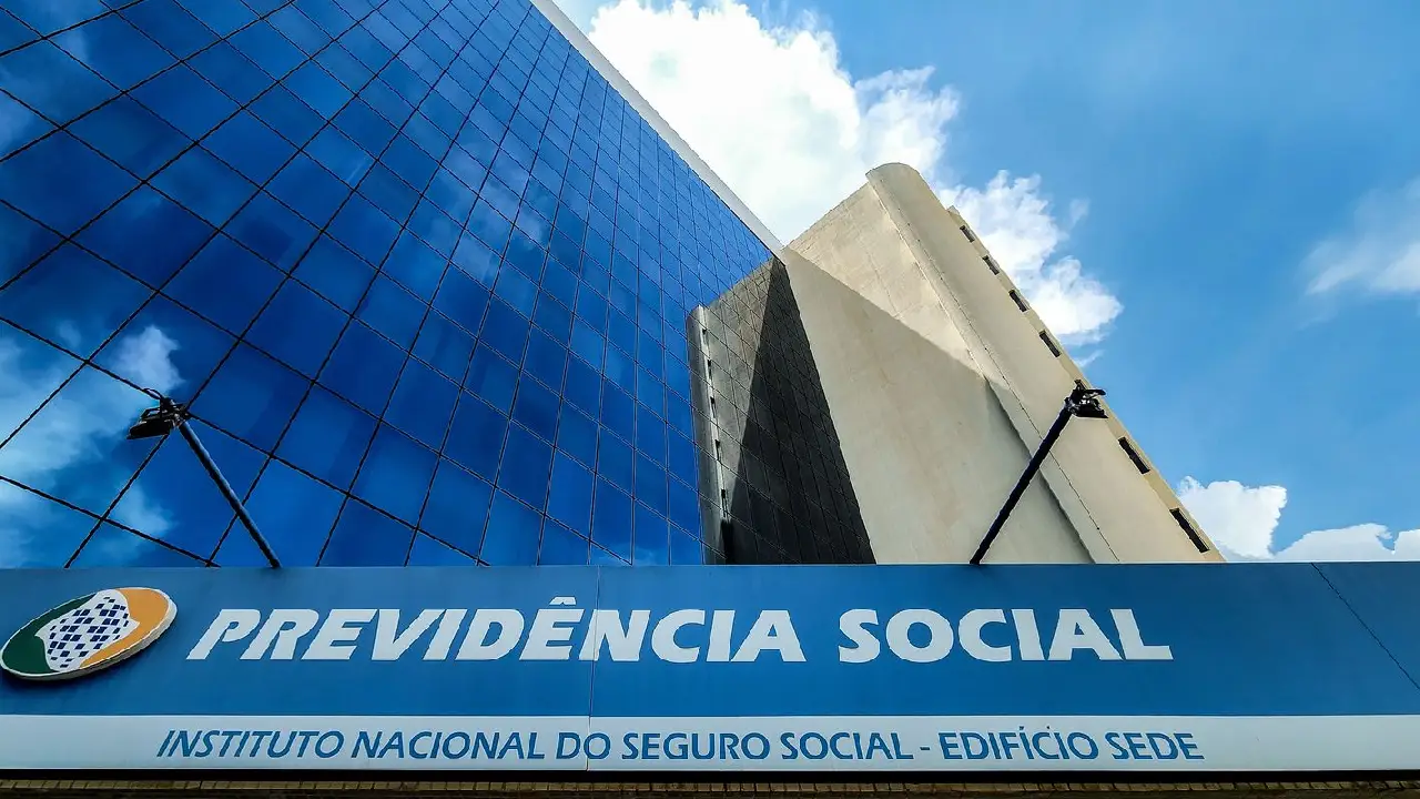 PF indicia Careca do INSS e mais 47 por esquema de descontos ilegais