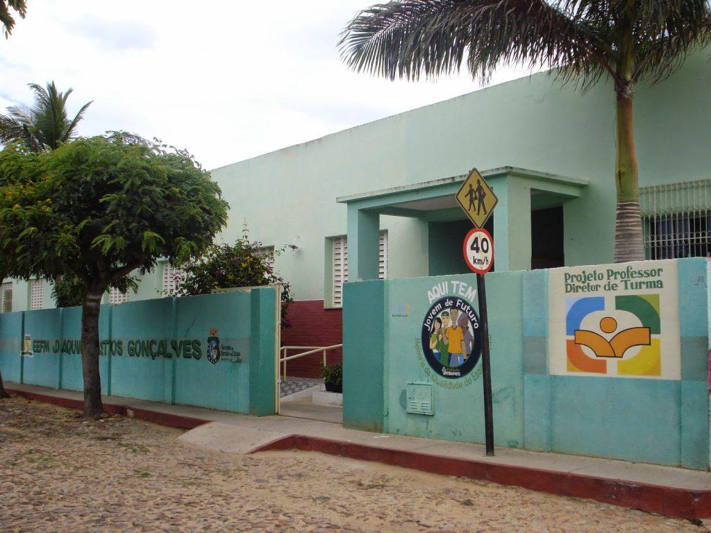 Escola de cidade de 17 mil habitantes no interior do Ceará concorre ao Prêmio Melhores Escolas do Mundo