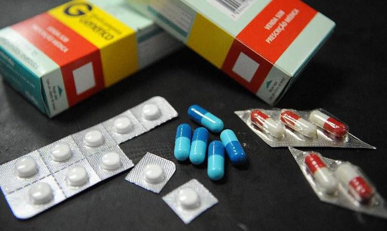 Medicamentos controlados têm novas regras para entrega de forma remota