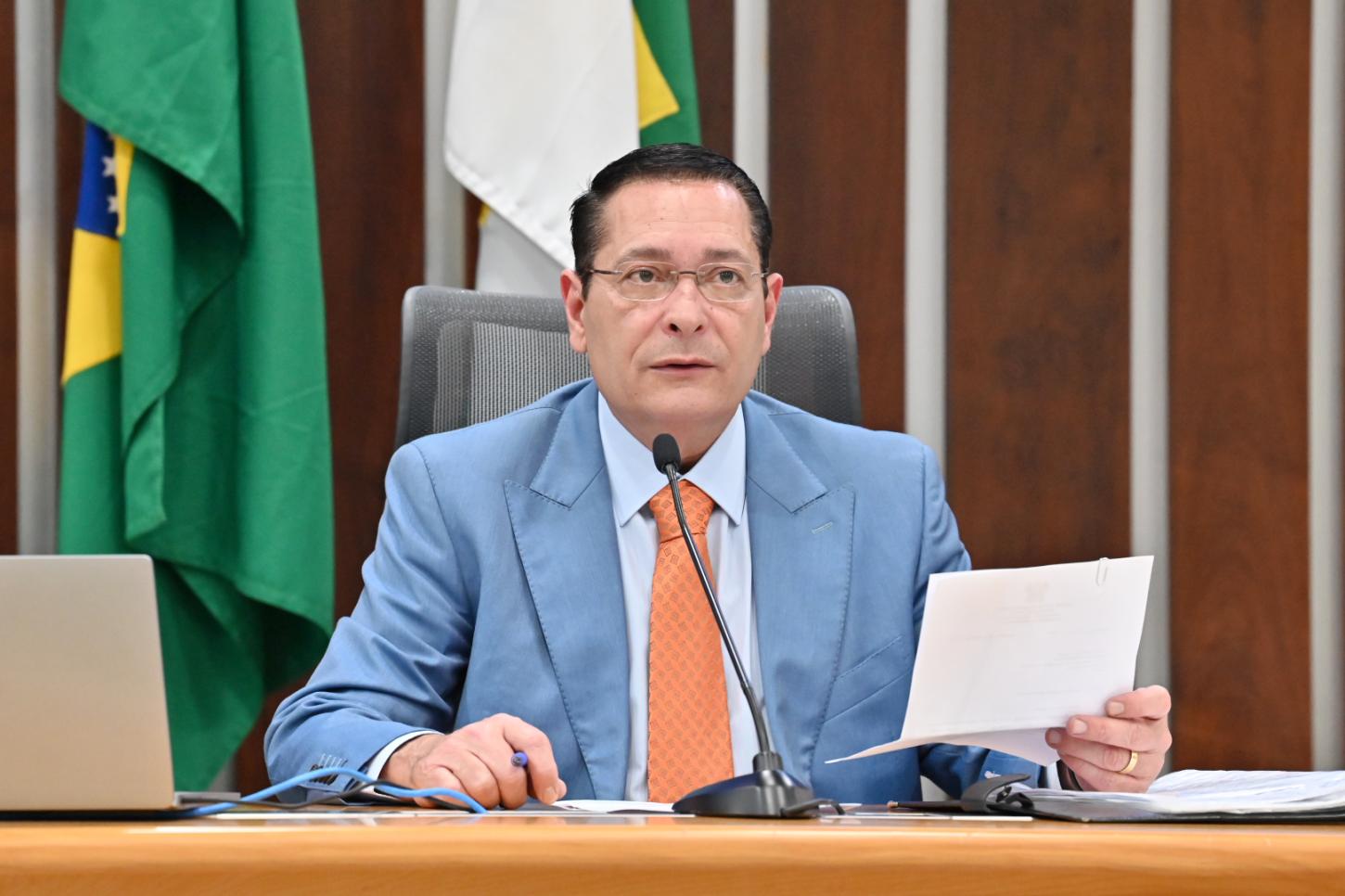 Ezequiel requer ações em segurança, saúde e transporte para Mossoró