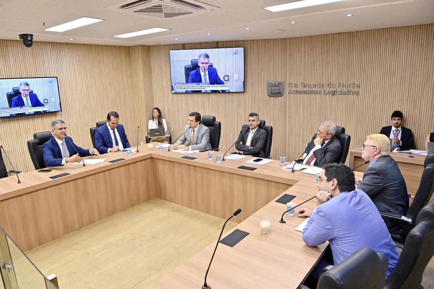 Matéria que mantém ICMS de 20% é retirada de pauta na CCJ