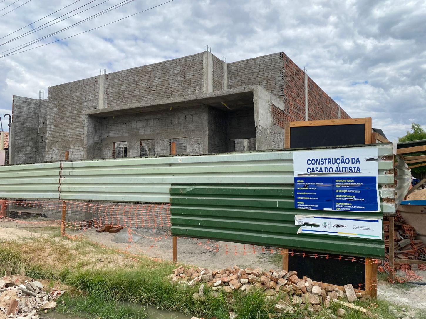 Prefeitura de Upanema avança com a obra da Casa do Autista