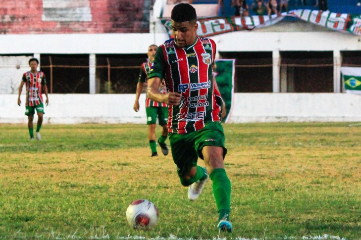 Baraúnas goleia o Parnamirim e assume liderança da Segunda Divisão; Mossoró tenta recuperar ponta hoje