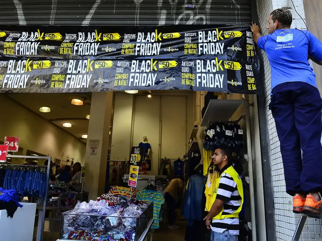 Mais de 37% dos mossoroenses não acreditam nas ofertas da Black Friday