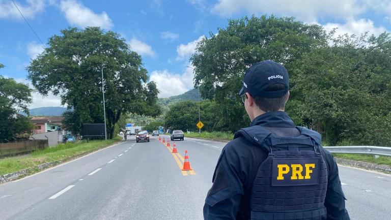 Operação Natal 2023: PRF alerta para uso dos equipamentos de segurança