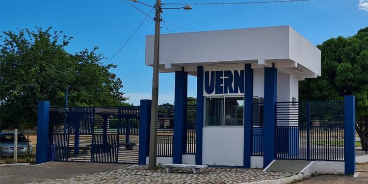 UERN abre inscrições para concurso com 106 vagas