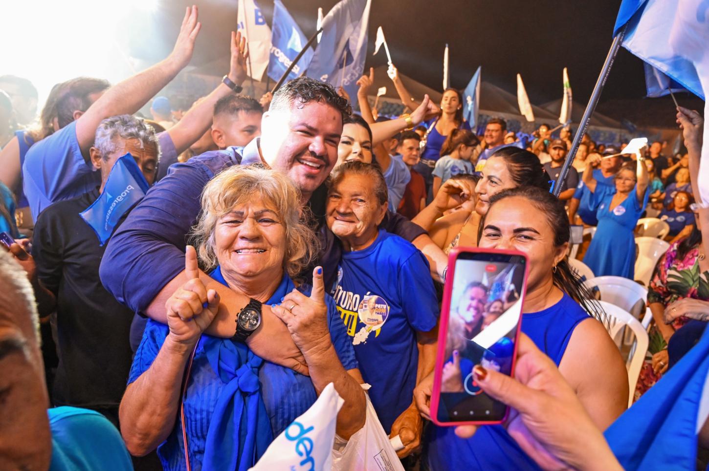 Convenção oficializa Bruno de Carrapicho como candidato a Prefeito de Patu