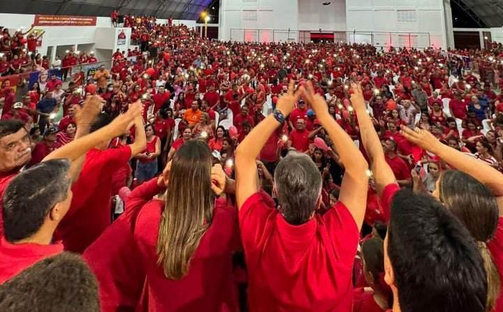 Dr. Artur Vale realiza a maior convenção da história de Governador Dix-Sept Rosado