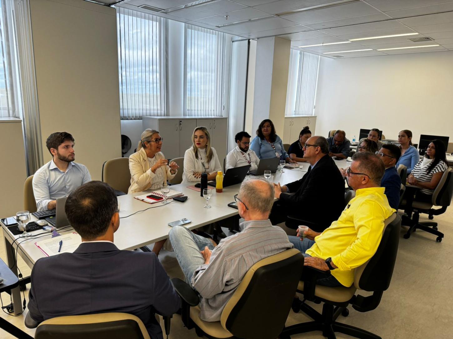 Novo modelo de financiamento dos serviços do Hospital Maternidade Almeida Castro será definido nos próximos dias