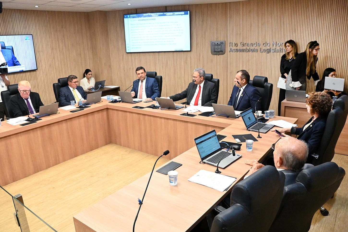 CCJ da Assembleia aprova projeto que aumenta ICMS