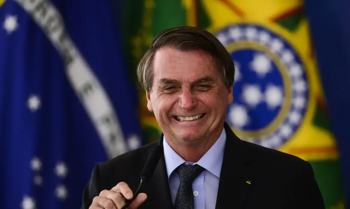 STF julgará Bolsonaro e mais sete acusados no próximo dia 25