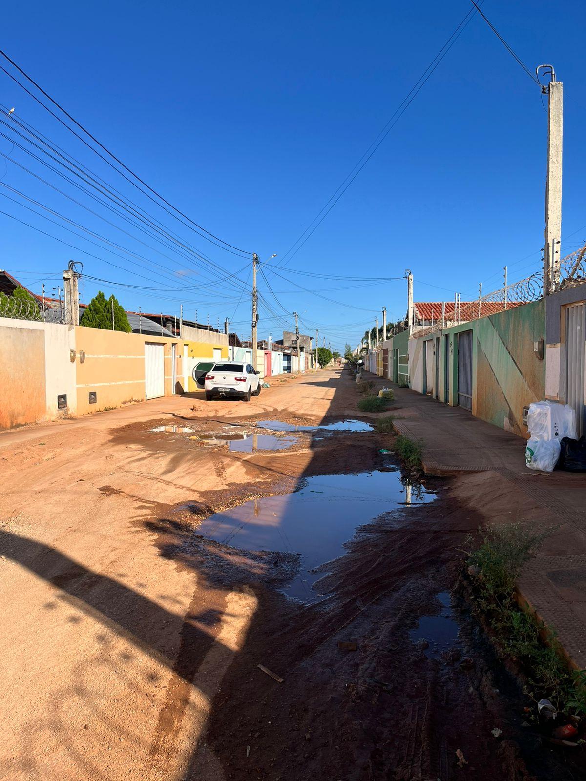 Ruas de Mossoró são “engolidas” por buracos