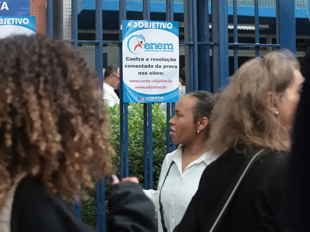 Enem 2026 abre inscrições. Estudantes da rede pública têm cadastro pré-preenchido