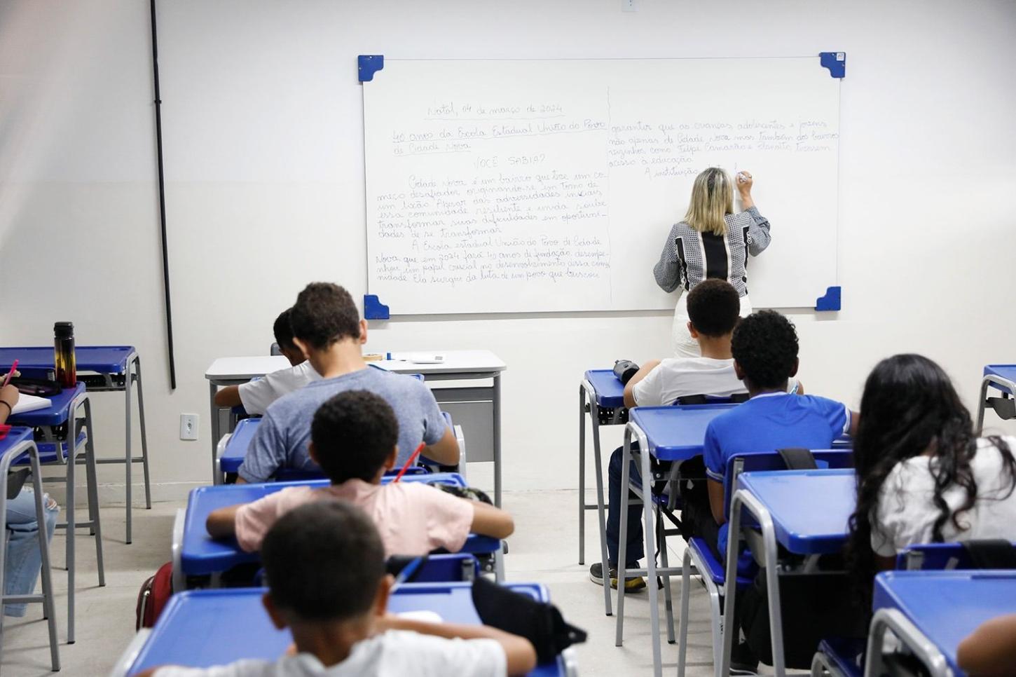 Governo do RN convoca mais 530 professores aprovados em concurso público