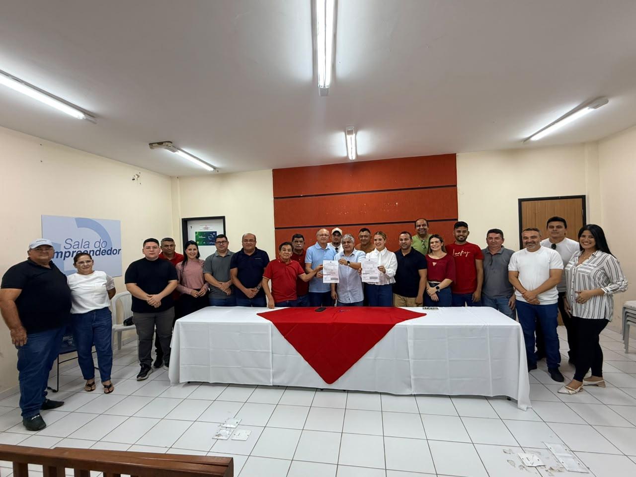 PREFEITURA DE GOVERNADOR DIX-SEPT ROSADO ANUNCIA NOVA ETAPA DE PAVIMENTAÇÃO COM INVESTIMENTO SUPERIOR A R$ 1 MILHÃO