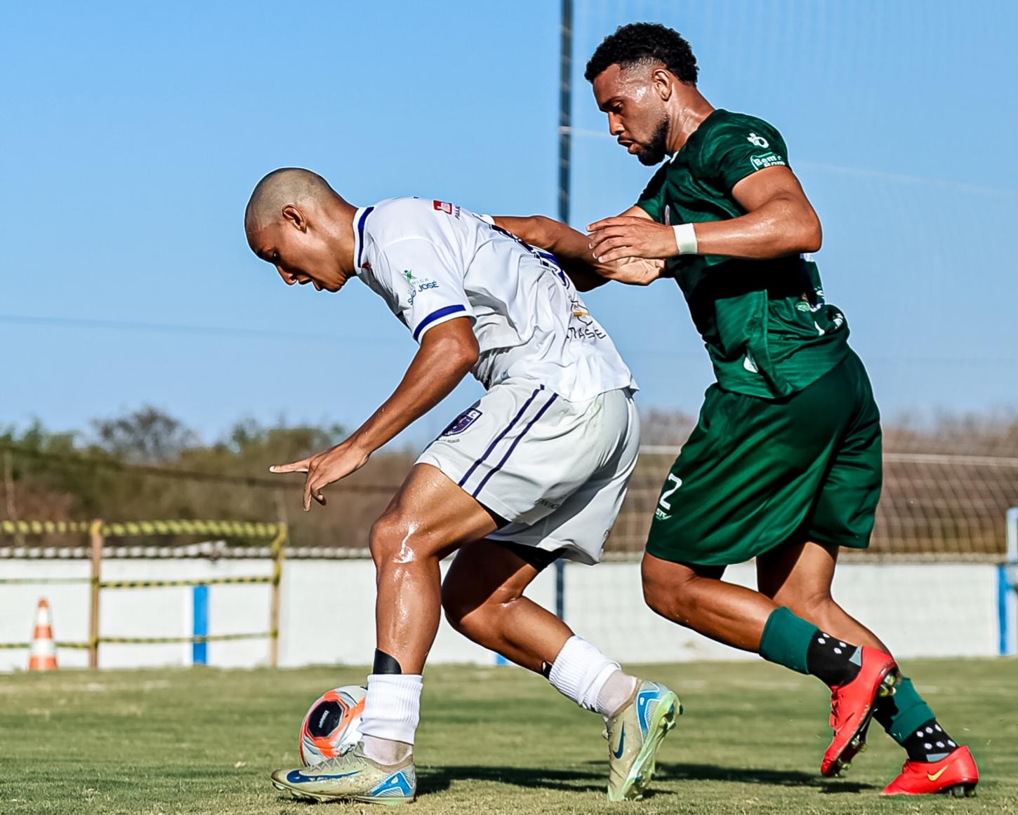 MEC perde em primeiro jogo oficial em seu estádio; Baraúnas vence fora