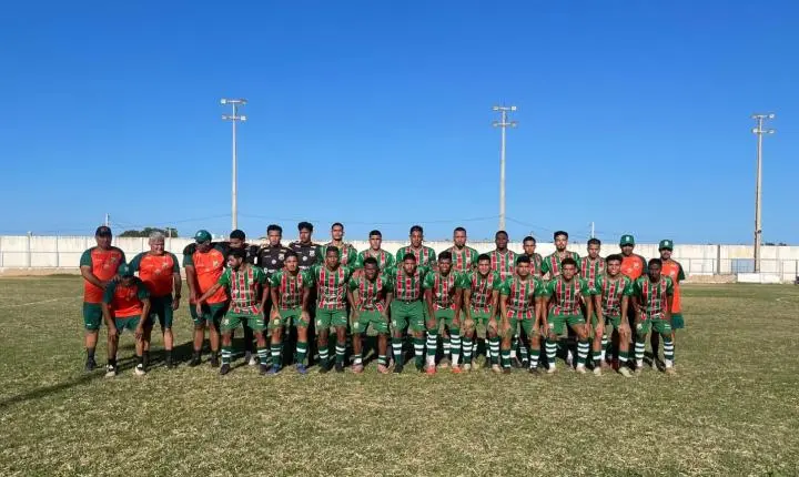 Baraúnas goleia selecionado de Tibau