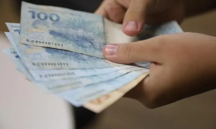 Governo do RN inicia nesta sexta-feira (14) pagamento de 40% do 13º para servidores de órgãos com recursos próprios